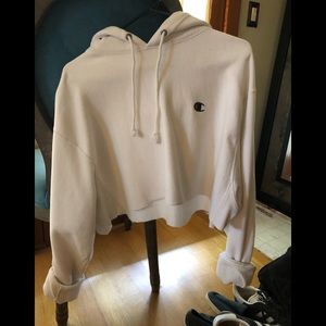 Cropped white champion hoodie